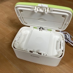 combi おしりふきウォーマー
の画像