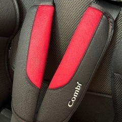 超美品combiチャイルドシートの画像