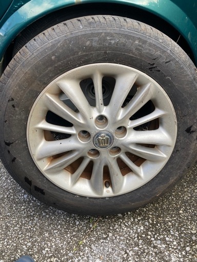 売れました！16インチ純正アルミホイールタイヤセット