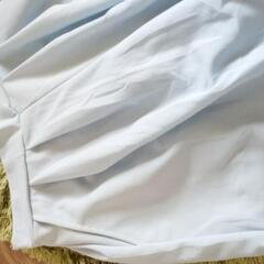新品！ブルーのワイドパンツの画像