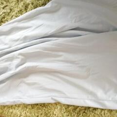新品！ブルーのワイドパンツの画像