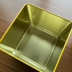 空き缶2個の画像