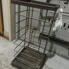 使用感あり傘立ての画像