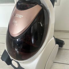 【三菱】掃除機 Be-K パワーブラシ 軽量ボディ2.4㎏ 純正紙パック3枚付き（TC-FXF7P-T）の画像