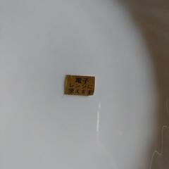 帰省中8/16まで【実家】白い大皿５枚（電子レンジOK）の画像