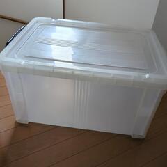 透明プラスチックケースの画像