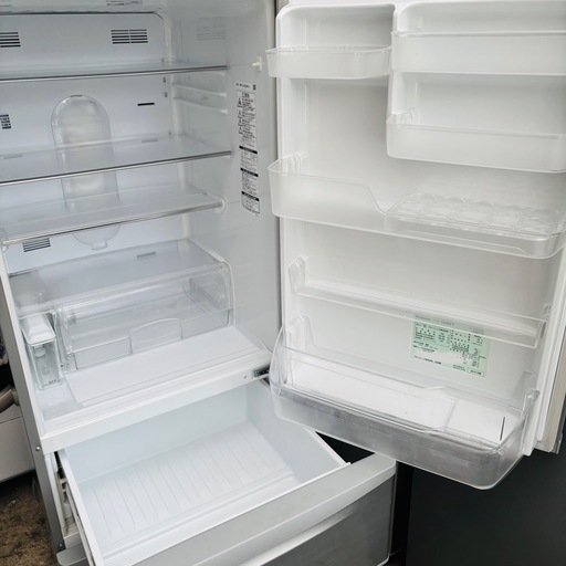 直接引き取り大歓迎‼️その場合は3,000円引き⭐︎大阪府下又は近郊は配送設置込み?Panasonic 321L 冷凍冷蔵庫 NR-C