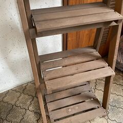 ガーデンラック ガーデン用品 屋外 天然木 木製ラック 万能 黒板付きの画像