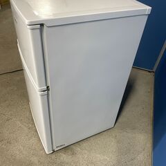 【高年式】Comfee 2ドア冷蔵庫 RCT90WH/E 2022年製 通電確認済み 格安 早い者勝ち 引取歓迎 配送OKの画像