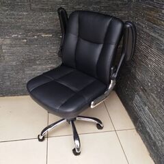 【超美品・お届けも可能です】エグゼクティブチェア オフィスチェア ブレイズミニ 肘付き高機能チェア BLAZE-mini ブラックの画像