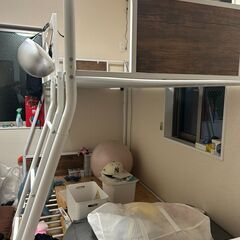 パイプ式二段ベッドの画像