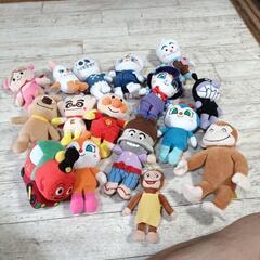 アンパンマンなどぬいぐるみの画像