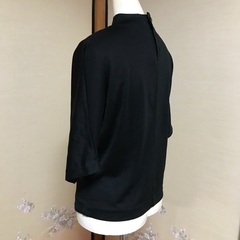 七分袖　黒　tシャツ の画像