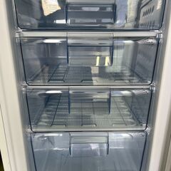 【リサイクルショップ ピカソ 小松原】❄️✨アイリスオーヤマ ノンフロン冷凍庫 IUSD-9B-W（2020年製・85L）✨❄️★8671★の画像