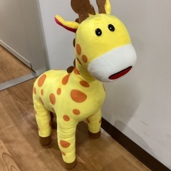 ぬいぐるみキリン【町田市再生家具】0812の画像