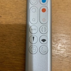 Dyson 空気清浄機能付きファンヒーター　HP03の画像