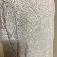 生成り　カットソーの画像