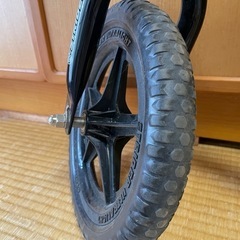 【外使用5回のみ】12インチ ストライダー 黄色 工具・説明書付きの画像