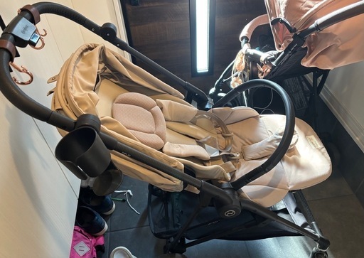 サイベックスメリオベビーカー