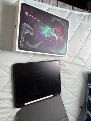Apple iPad Pro 11インチ スペースグレー 本体