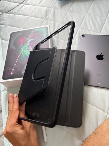Apple iPad Pro 11インチ スペースグレー 本体