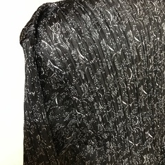 軽いブラウス　オシャレの画像