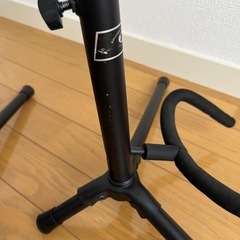 キクタニ　ギタースタンド　4本セットの画像