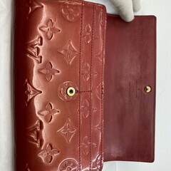 ルイ・ヴィトン　ヴェルニ　ポルトフォイユ・サラ　W19H10.5D2.5ｃｍ　　TS1162　送料無料の画像
