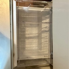 SHARP 冷蔵庫　1〜2人用の画像