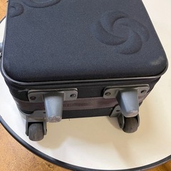 キャリーケース　サムソナイトの画像