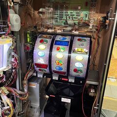 【愛品館 市原店】店頭取引のみ/マジカルハロウィン3　スロット実機の画像