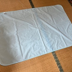 差し上げます。介護用【開封済】おむつ、パッド、防水シーツの画像