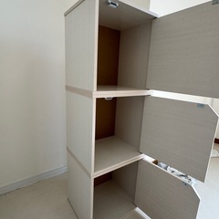 キューブ型カラーボックス3個の画像