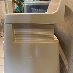 ポータブルトイレの画像