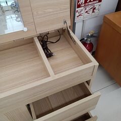 ★リユースのサカイ日立店★HJ7382  ドレッサー ナチュラルベージュ H72×D39.5×W75～129 クリーニング済み の画像