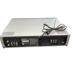 【レガストック川崎本店】【動作確認済み】SONY ソニー VHSビデオデッキ 一体型DVDプレーヤー SLV-D33V 2002年製の画像