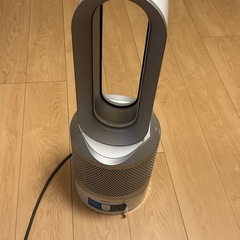 【ジャンク品】ダイソン 空気清浄機能付ファンヒーター Dyson Pure Hot+Cool Link HP03の画像