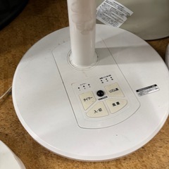 扇風機 ホワイト 17年製の画像