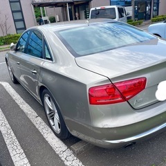 週末まで出品アウディA8最上級4.2 マッサージ機能あり 乗って帰れます車検長の画像