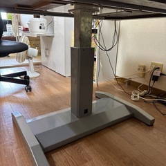 引取り限定　テーブルの画像