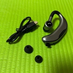 交通違反防止に！　Bluetoothイヤホン　FMトランスミッターの画像