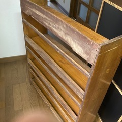 4段棚の画像