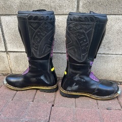 オフロードブーツの画像