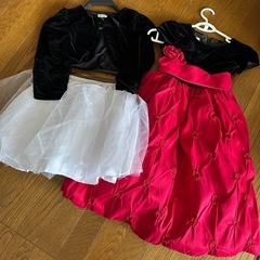 ドレス4点セット　1回使用　120cmの画像
