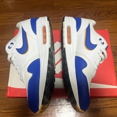 NIKE AIR MAX 1レイカーズの画像