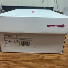 New balanceスニーカーの画像