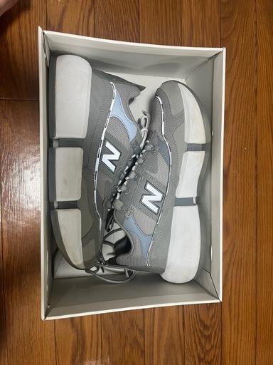 New balanceスニーカー