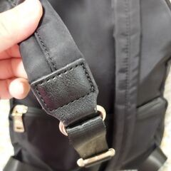 index　黒　リュックの画像