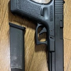 東京マルイ  ガスブローバック グロック18C ロングマガジンセットの画像