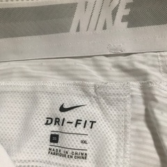 NIKE golf ハーフパンツの画像